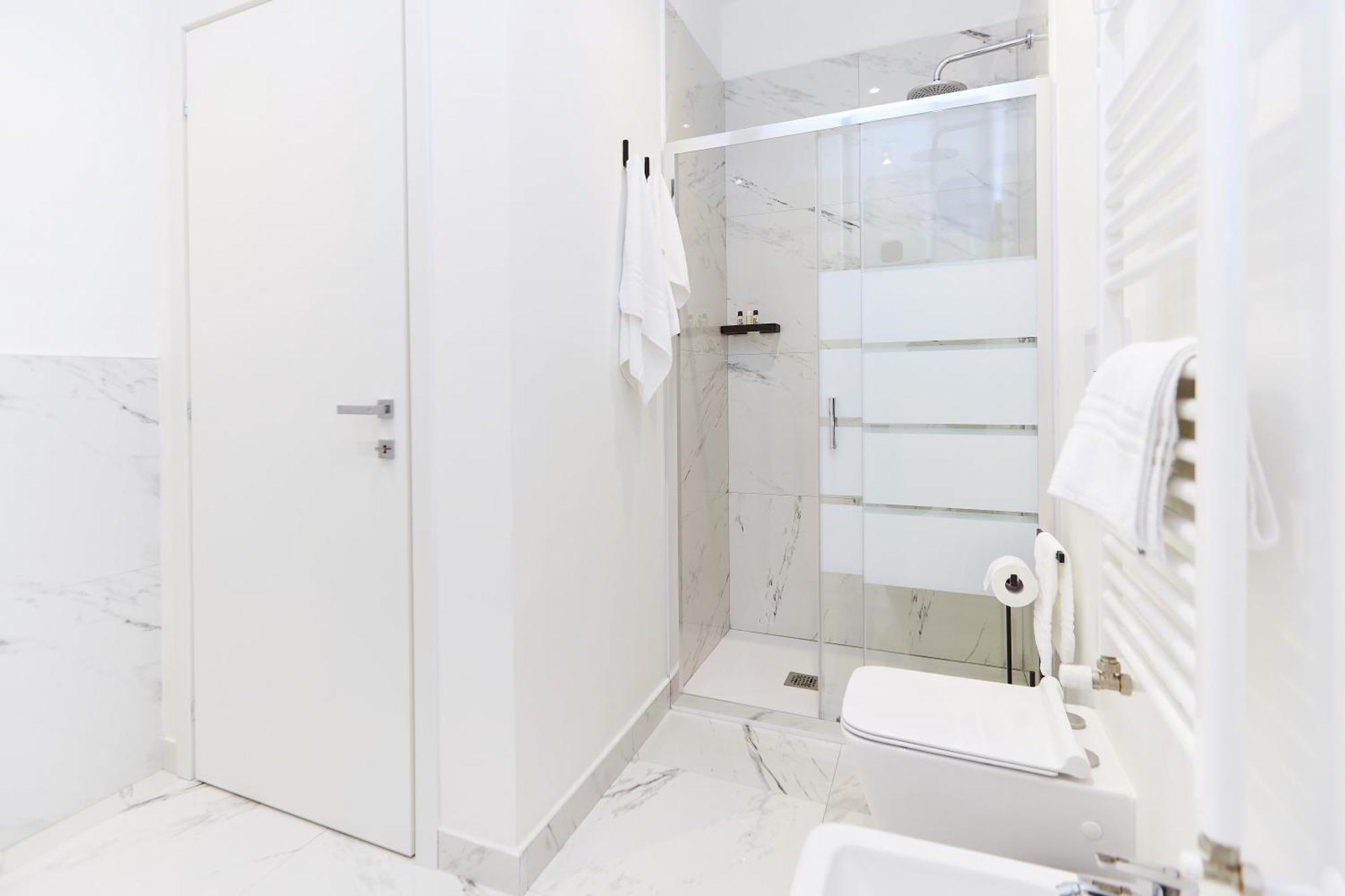 Milano Urban Flats - City Center Apartments Екстериор снимка